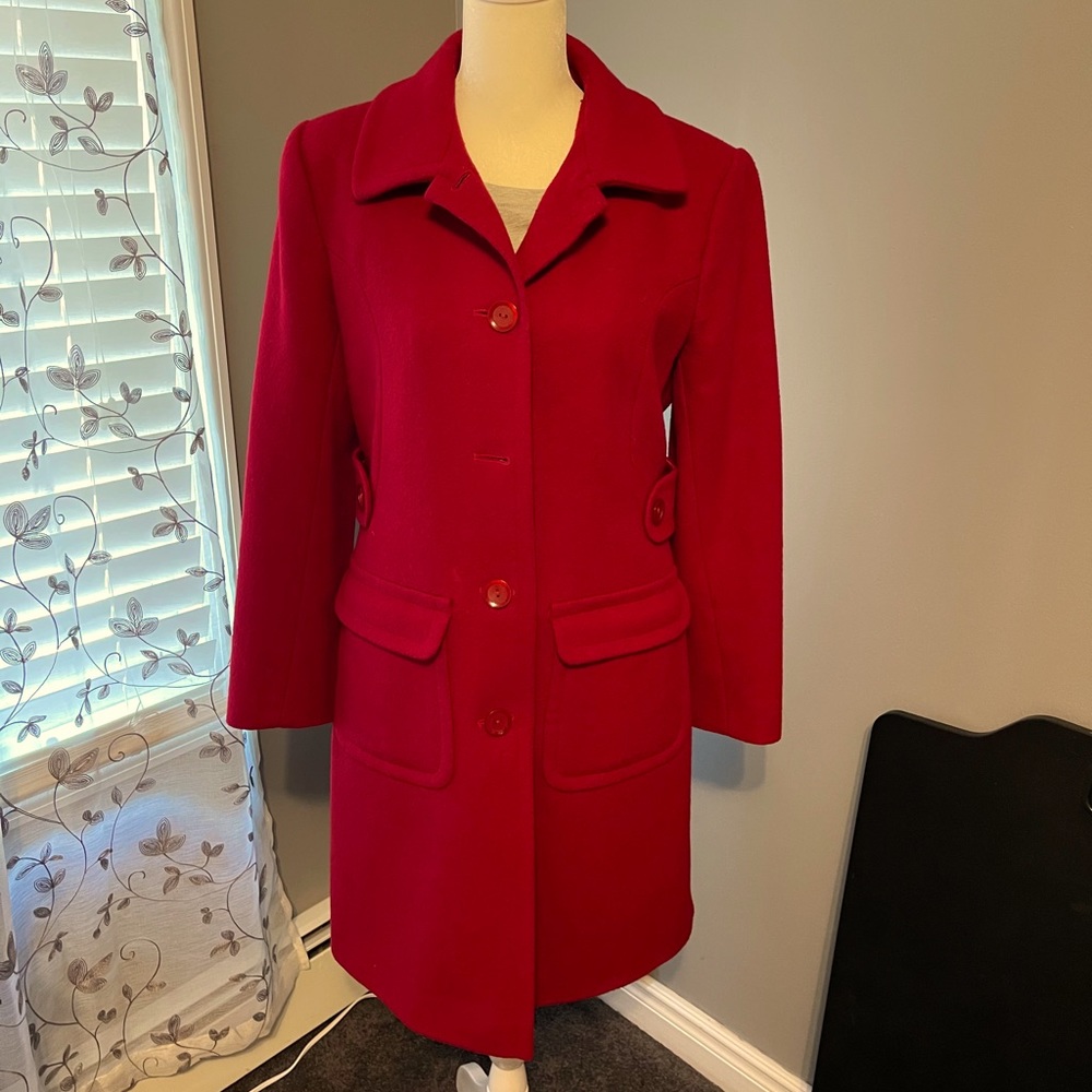 MODA Int’l wool coat for VS - Size 6 - Scarlet